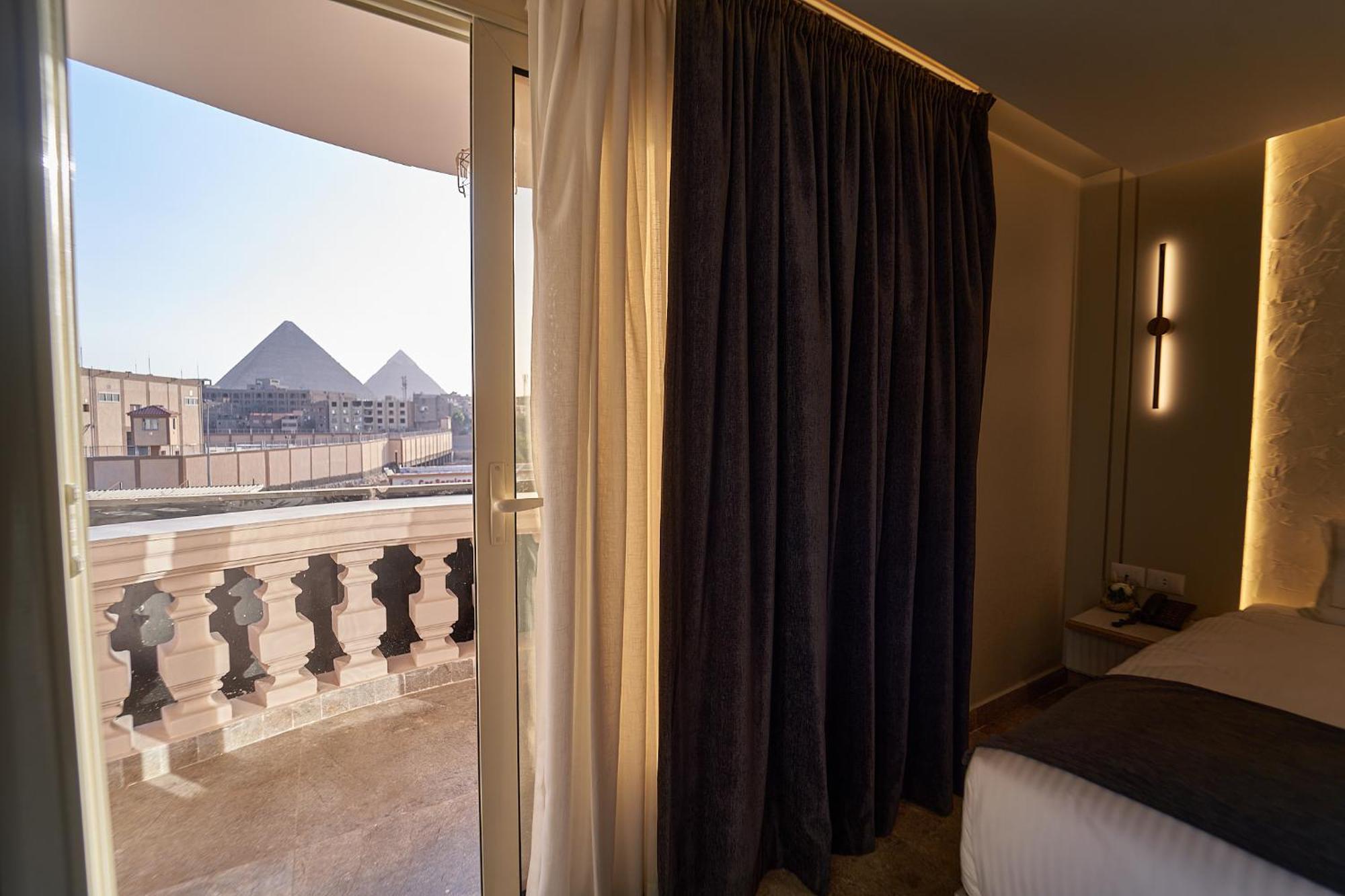 Pyramids Charm Hotel Al Kawm al Akhdar Dış mekan fotoğraf