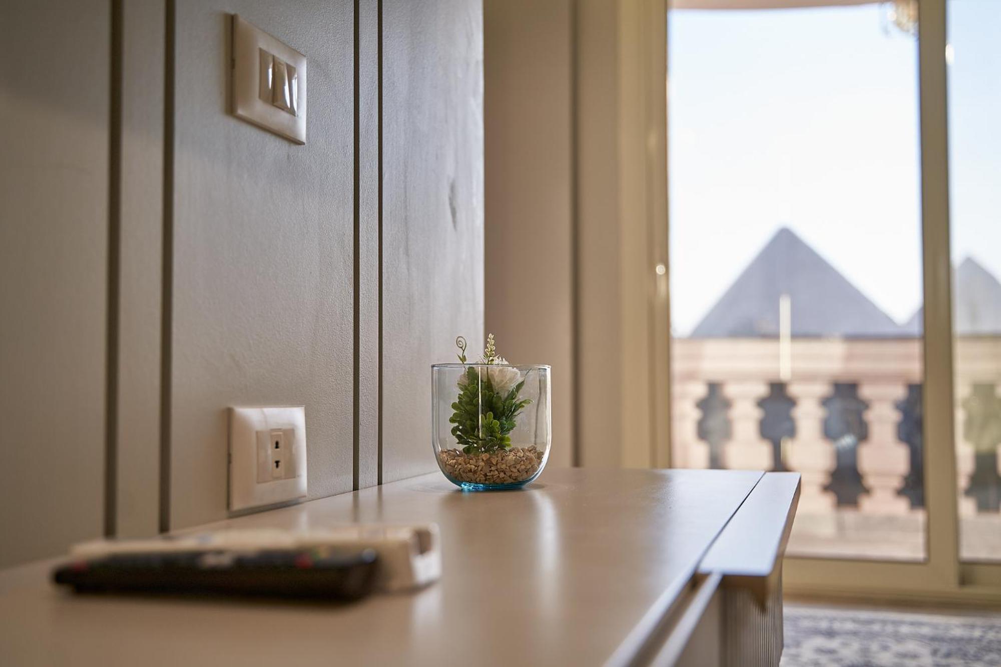 Pyramids Charm Hotel Al Kawm al Akhdar Dış mekan fotoğraf