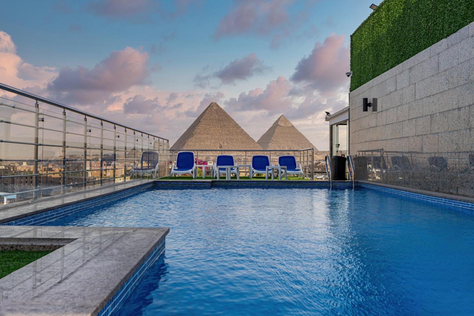 Pyramids Charm Hotel Al Kawm al Akhdar Dış mekan fotoğraf